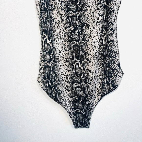 Windsor Wild Child Black & Tan Snakeskin Print Thong Bodysuit Small Women’s - Picture 4 of 11
